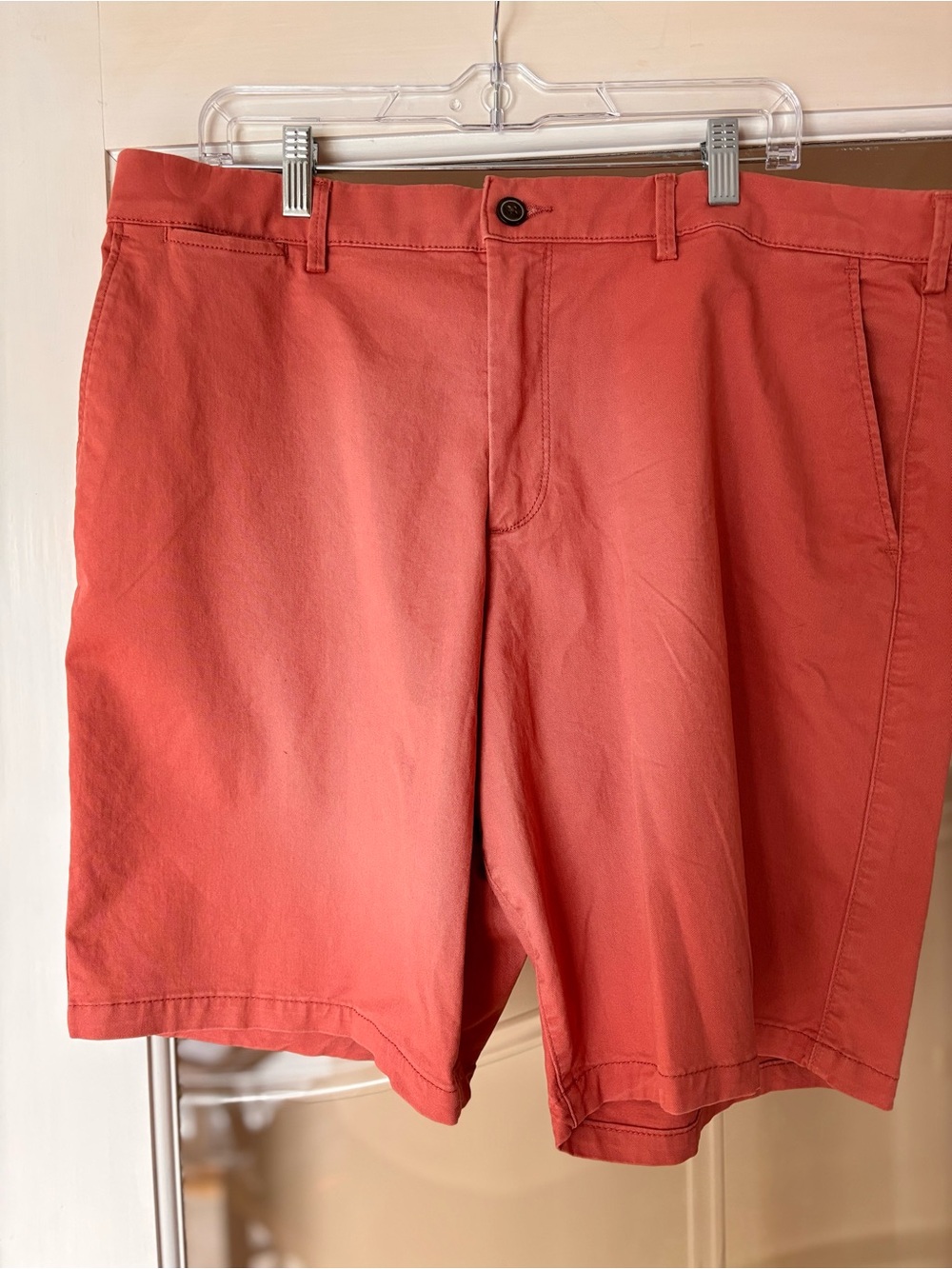 GAP Men's Coral Casual Shorts